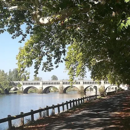 Apartman Paisible T2 Climatise Avec Jardinet Béziers